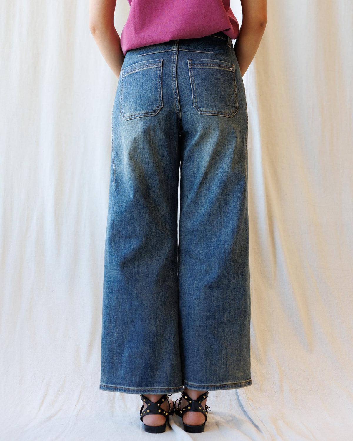 Super High-Rise Cropped Wide-Leg Jeans with Flattering Front Seams