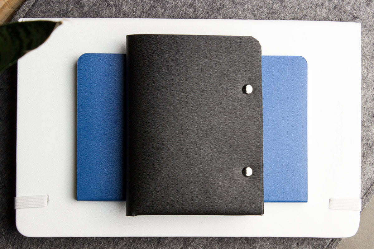 Unstitched Vegetable-Tanned Twofold Wallet