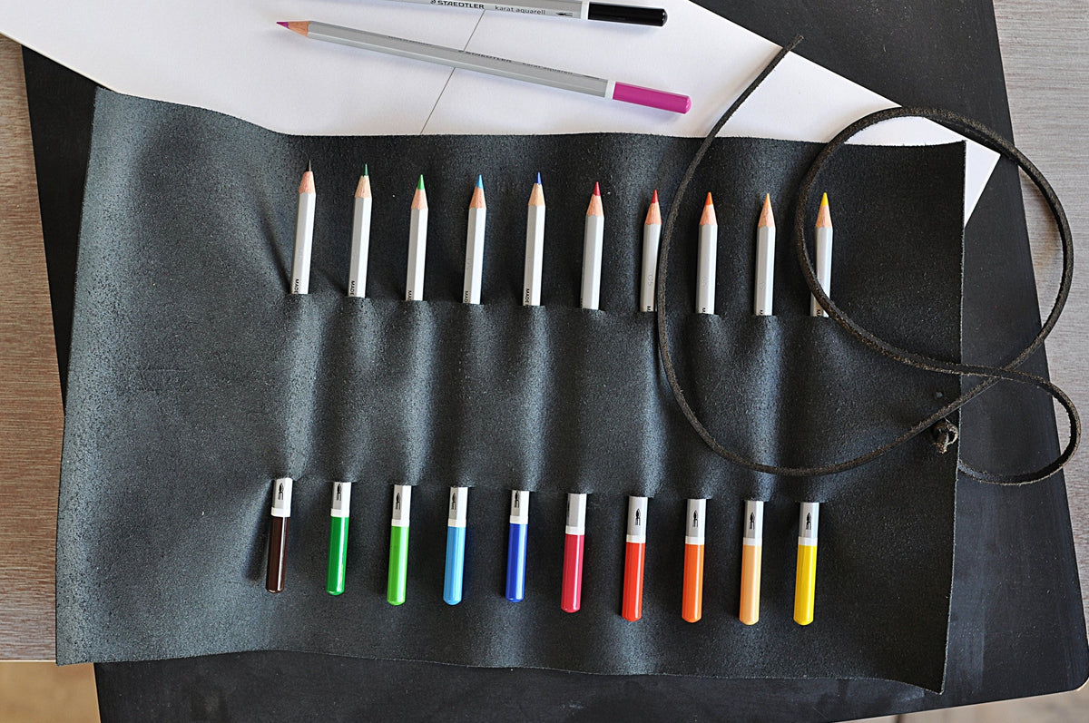 Full-Grain Leather Pencil Wrap