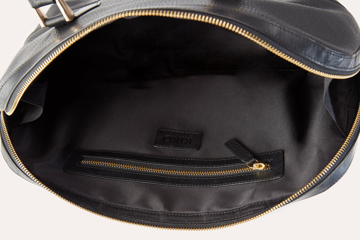 Snazzy Pebble Leather Bag
