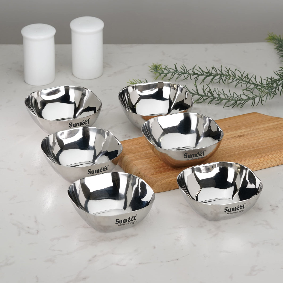 Sumeet Heavy Gauge Stainless Steel Apple Square Bowl with Mirror Finish, 10.6 cm Diameter, Set of 6 Pieces, 250 ml Each, Silver