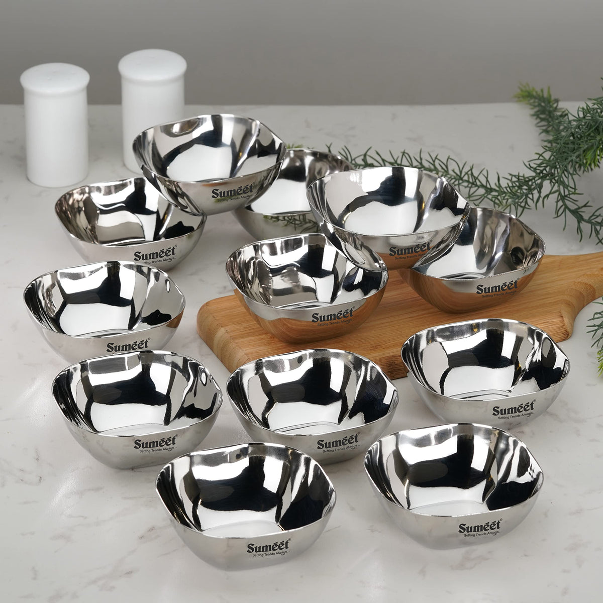 Sumeet Heavy Gauge Stainless Steel Apple Square Bowl with Mirror Finish, 9.5 cm Diameter, Set of 12 Pieces, 200 ml Each, Silver