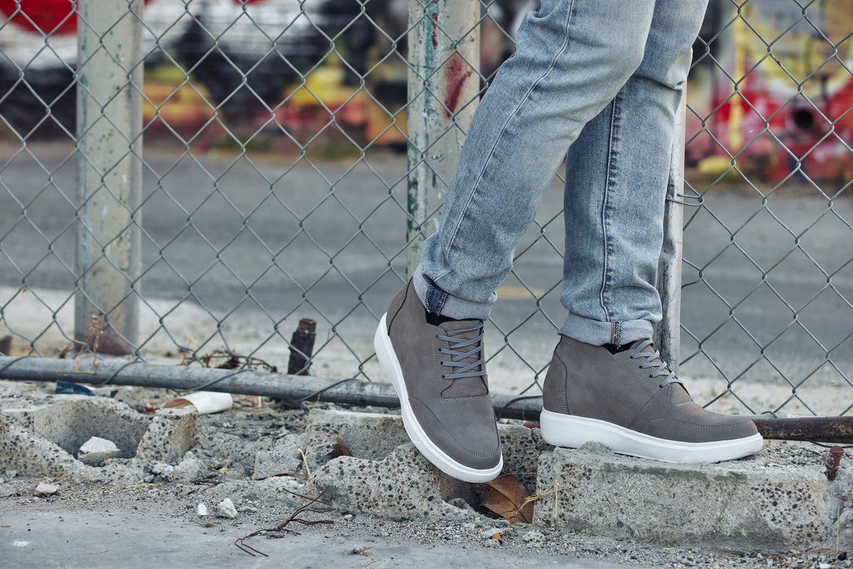 CALTO J1771 3.2-Inch Taller Grey Casual Chunky Sole Boots – Soft Pebble Grain Nubuck Leather