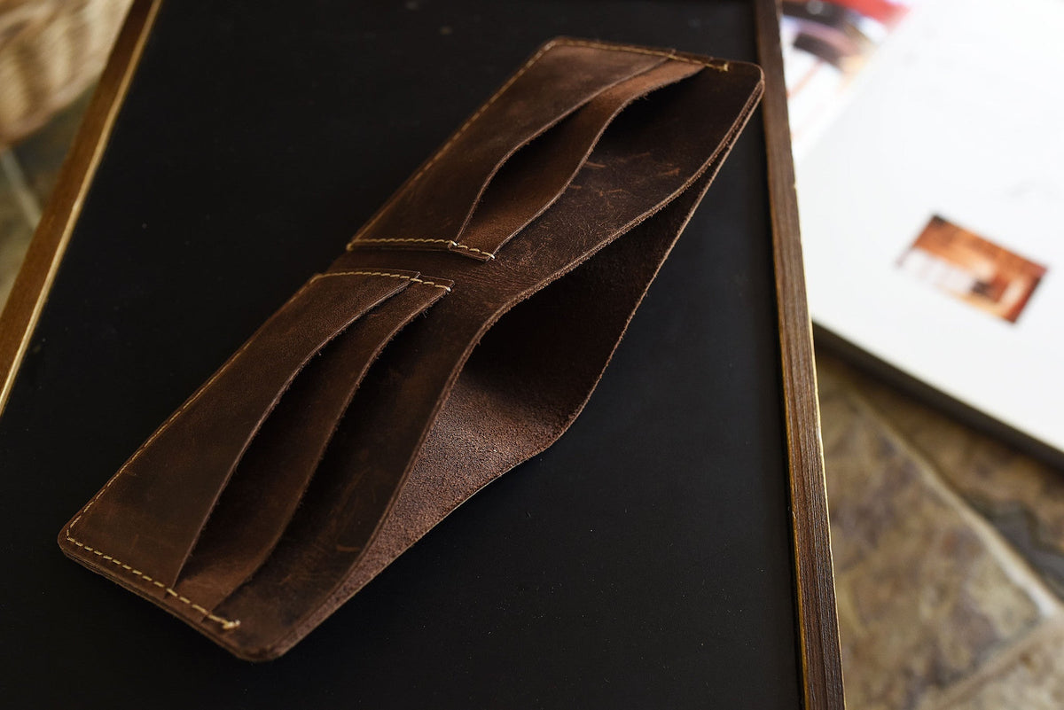 Straight Cut Bifold Leather Wallet