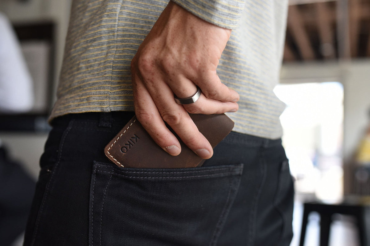 Straight Cut Bifold Leather Wallet