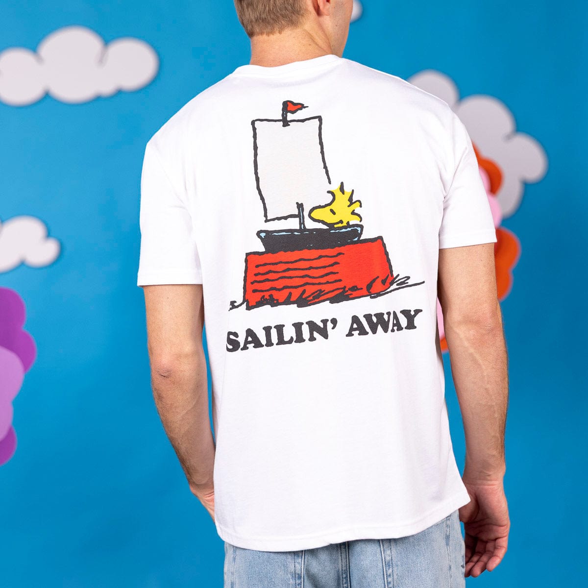 Peanuts “Sailin' Away” – Crewneck Tee