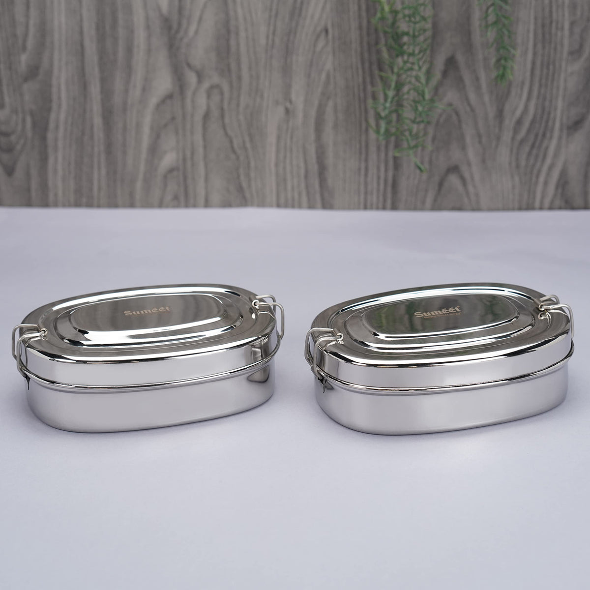 Sumeet Stainless Steel Rectangular Lunch Box/Tiffin with 2 Compartments and Locking Clip, 1000 ml, Ideal for 2 People, Silver
