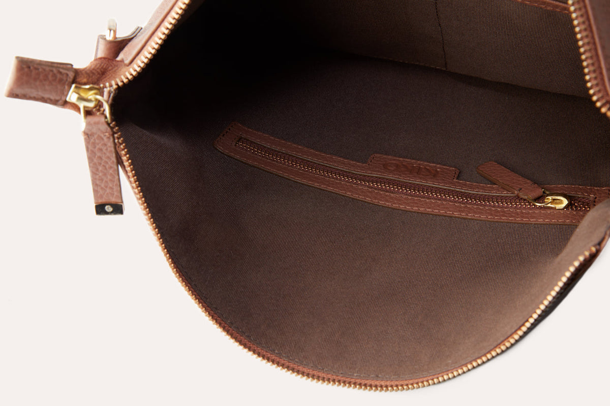 Pebble Leather Zip Tote