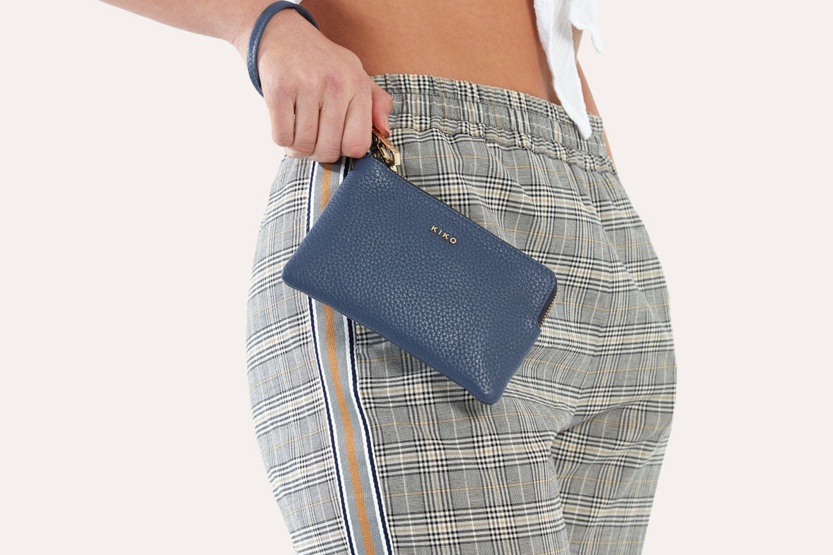 Small Pebble Leather Wristlet