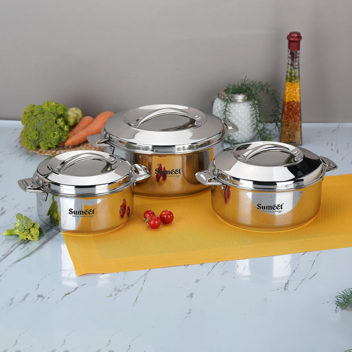Sumeet Smart Serve Stainless Steel Double Wall Insulated Small Hot Pot/Hot Meal Box/Casserole, Combo of 3 Pieces, 1 L, 1.5 L and 2.5 L, Silver