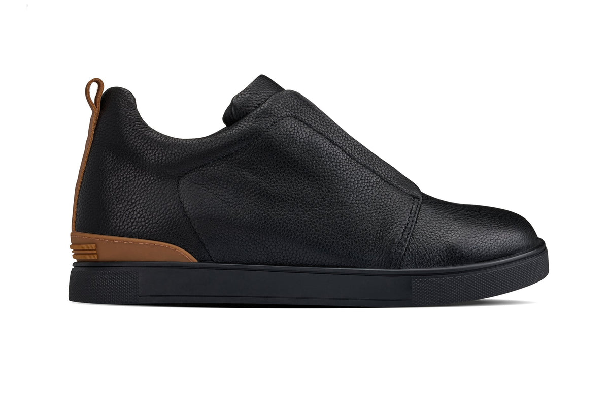 CALTO J1931 2.6-Inch Taller Black/Black Sole Slip-On Snoafers