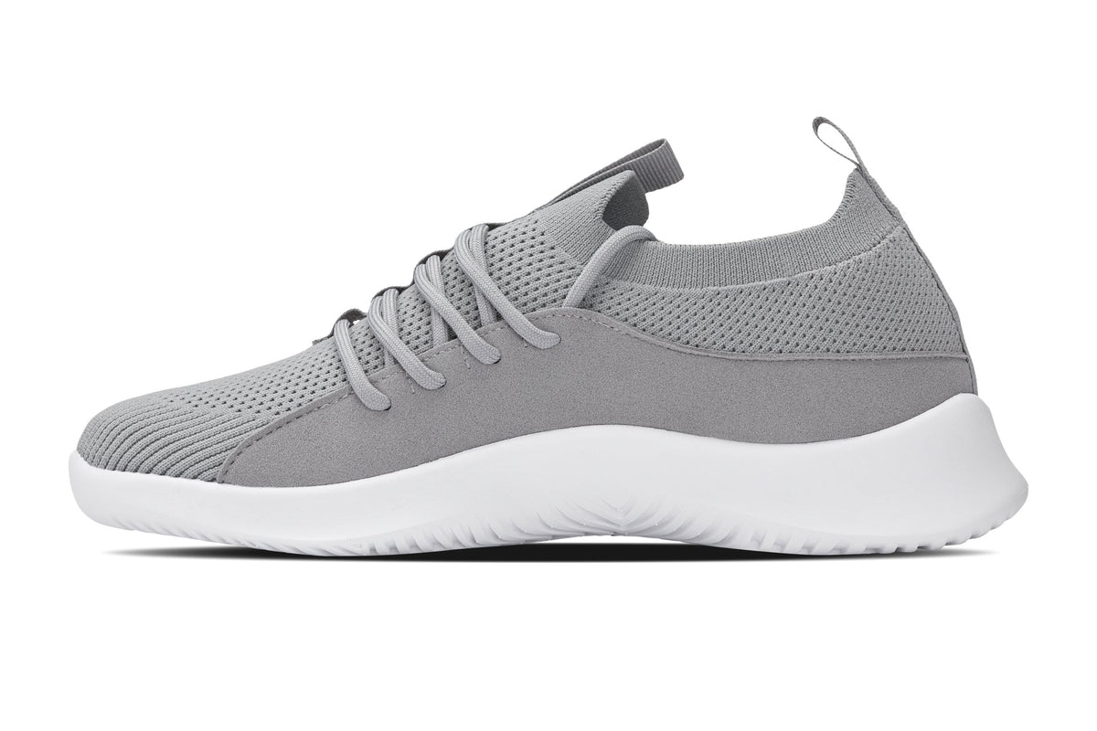 CALTO Q134 2.4-Inch Taller Light Gray/White Sole Ultra-Lightweight Sneakers