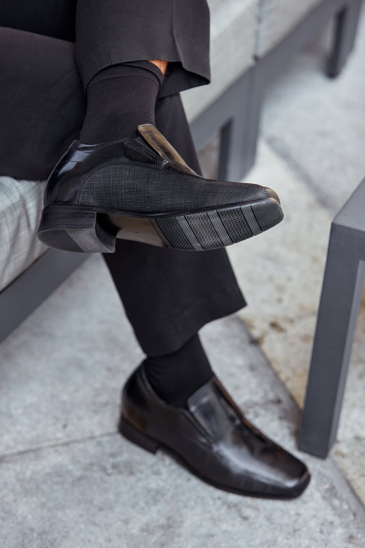 CALTO - Y3023 - 3 Inches Taller (Black) - Slip-On Leather Dress Shoes